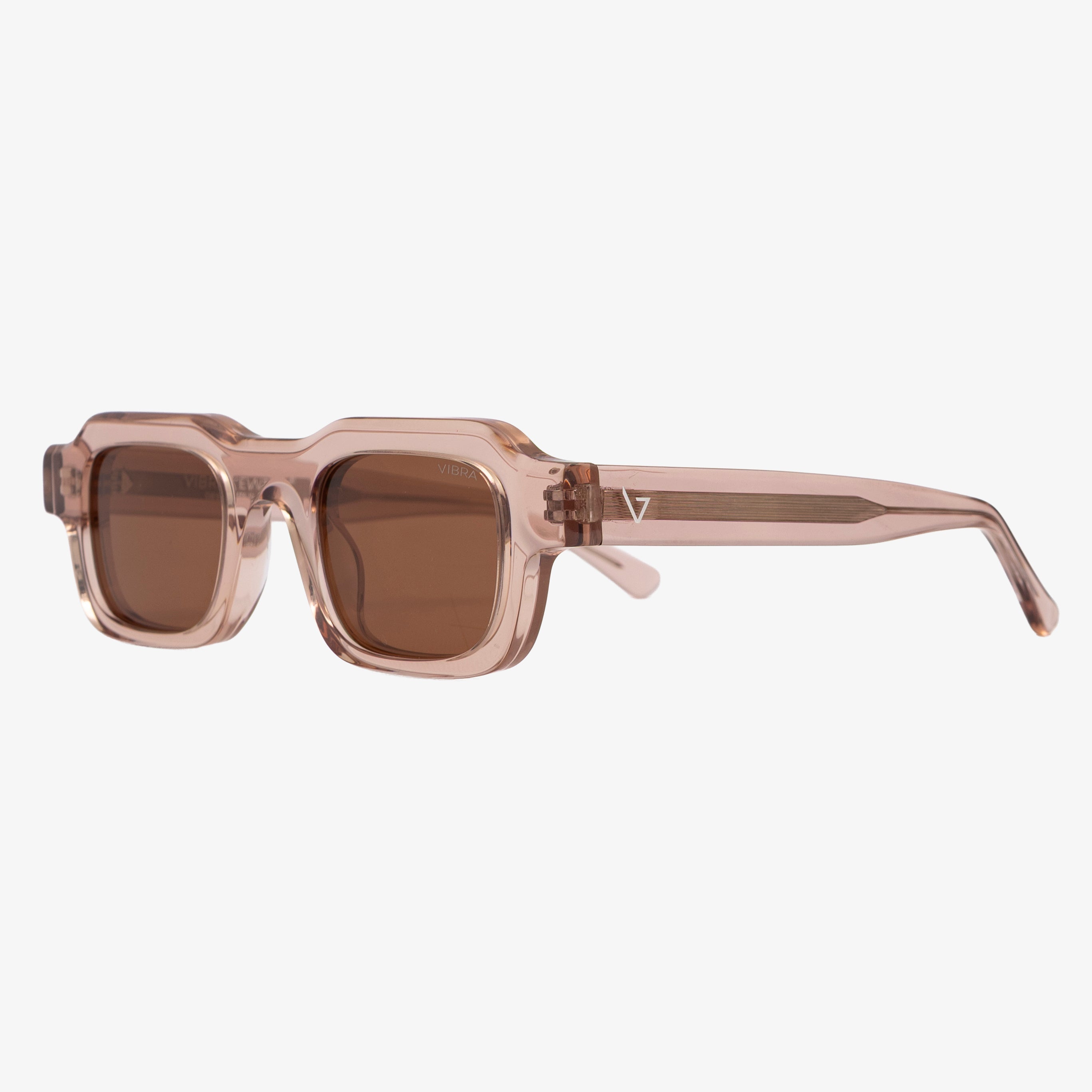 Occhiali da sole DOLLA, montatura rosa trasparente, lenti marroni, vista a tre quarti